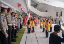 Upacara Bendera oleh TK – KB/TK Islam Tugasku