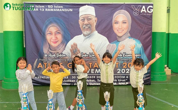 Juara Foto dan Menyanyi