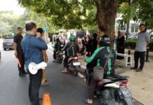 Berzakat, Prakrek Ibadah, dan Belajar Sejarah