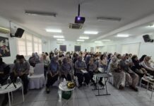 Sekolah itu Bernama, Ibu
