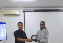 Menulis Berita dan Reportase